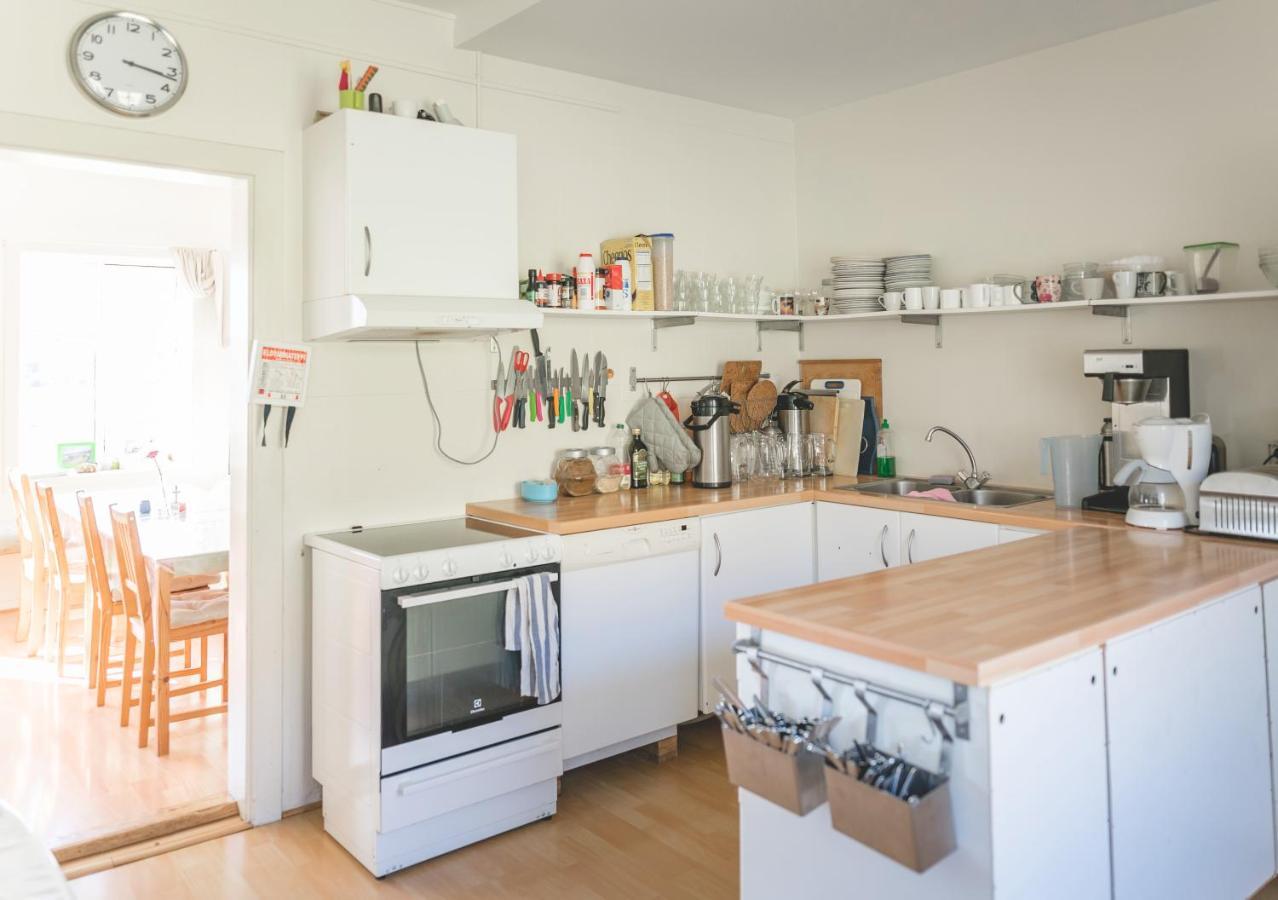 בלונדואוס Hvammur 2 Guesthouse מראה חיצוני תמונה